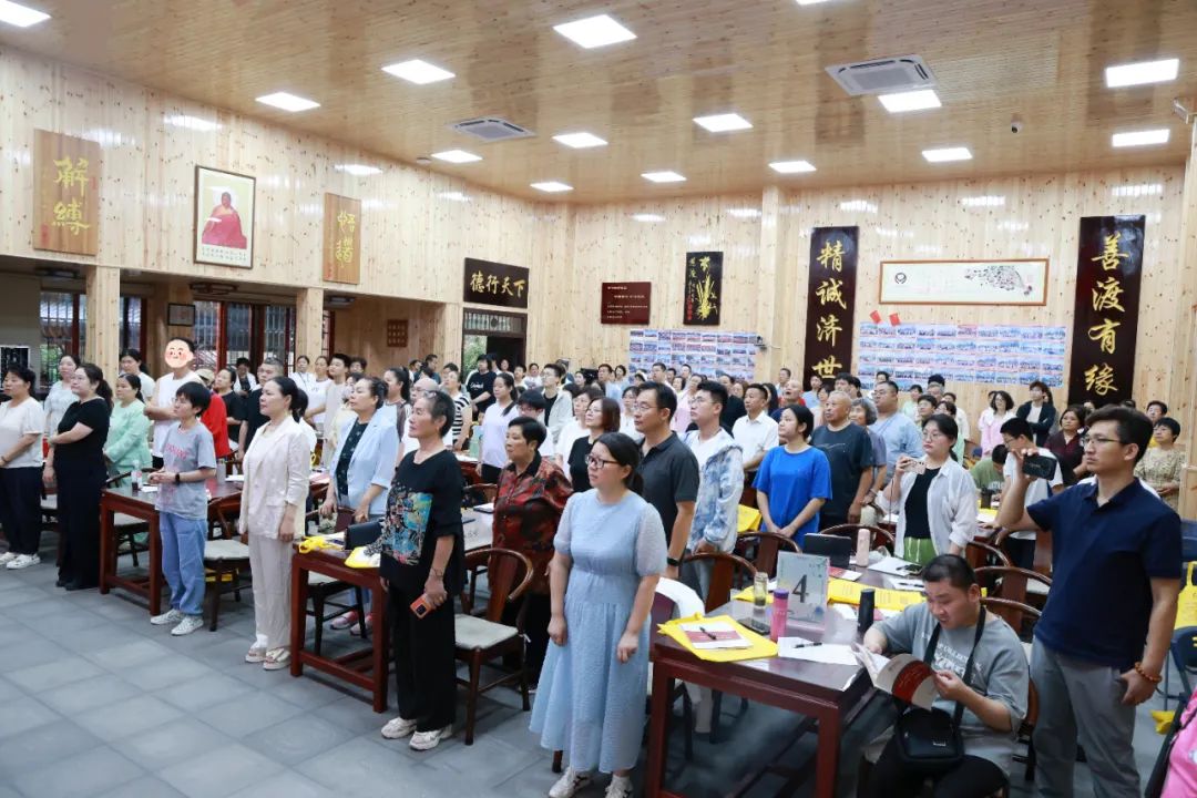 1752569074129379.jpg 1752569074129379.jpg